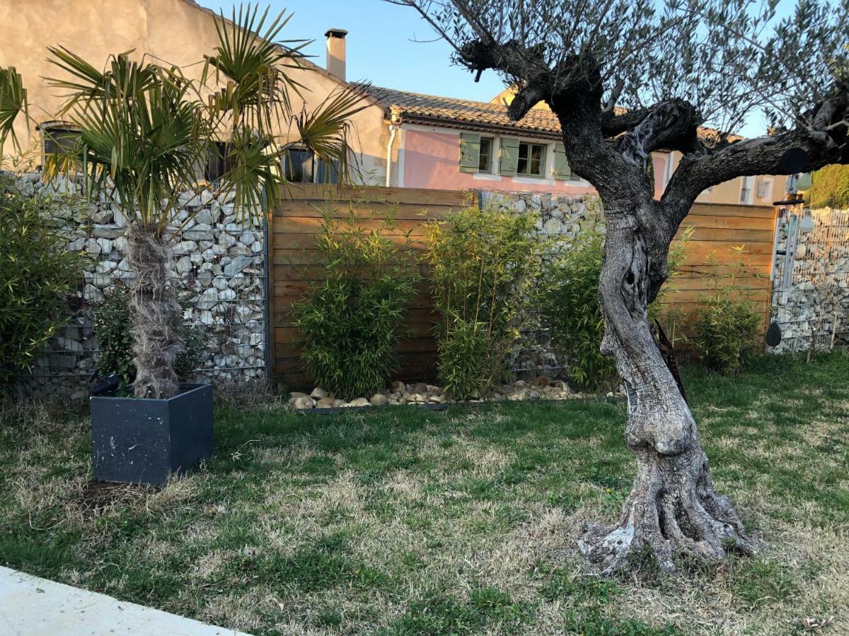 Le Luberon Des Artistes Βίλα Oppède Εξωτερικό φωτογραφία